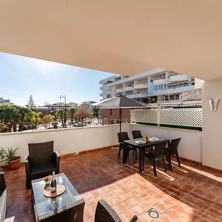 Malagasuite Sun & Terrace Daire Estepona